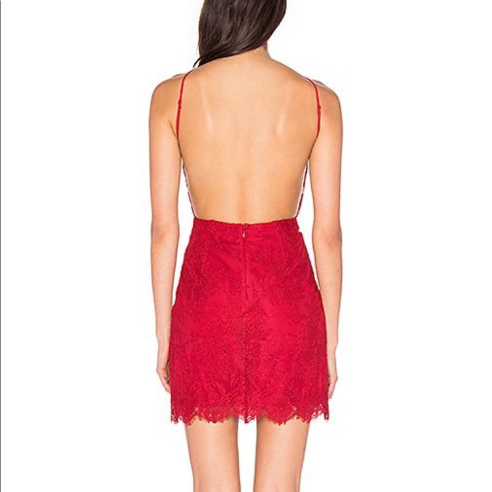 RED DRESS - Picture 4 of 7